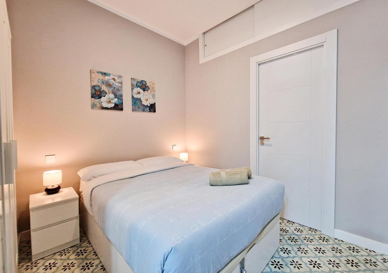 Apartamentos Manzanares 'Madrid Rio' Exterior photo